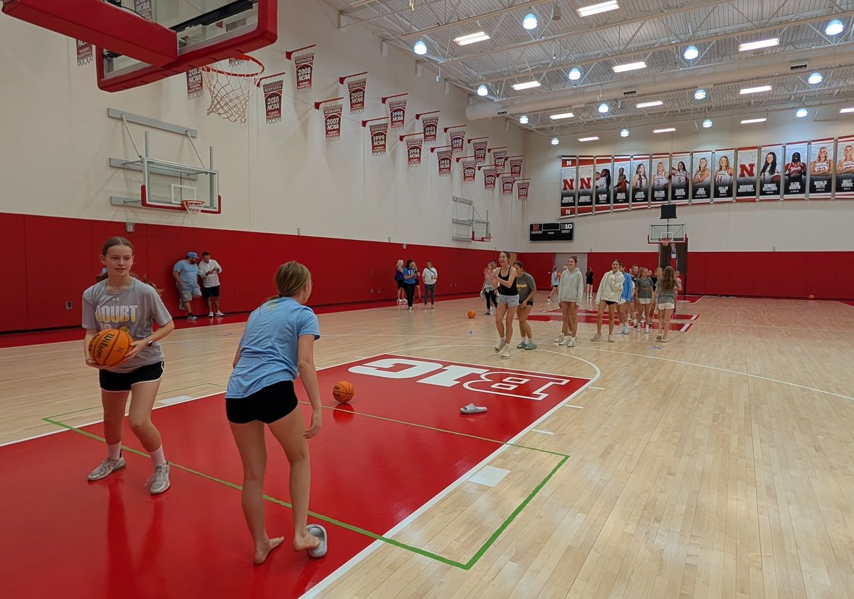 Minnesota Fury AAU (@minnesotafury) on Twitter photo Thank you to <a href="/TayEd15/">Taylor Edwards</a> for showing us around <a href="/HuskerWBB/">Nebraska Women's Basketball</a> this morning! Got to see Fury LEGEND <a href="/callinh14/">Callin Hake</a>'s locker and play a giant game of lightning! Thank you to <a href="/TayEd15/">Taylor Edwards</a> for showing us around <a href="/HuskerWBB/">Nebraska Women's Basketball</a> this morning! Got to see Fury LEGEND <a href="/callinh14/">Callin Hake</a>'s locker and play a giant game of lightning!