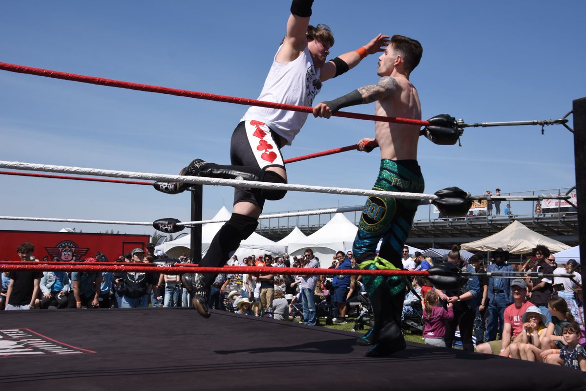 WildcardJJ's tweet photo. May 24/25: @rcw_wrestle in St. Albert, Alberta. Came up short against @Sonofirish12 for the RCW North American Championship. #Wrestling #WrestlingCommunity #YEG https://t.co/5wVSzP3ioM