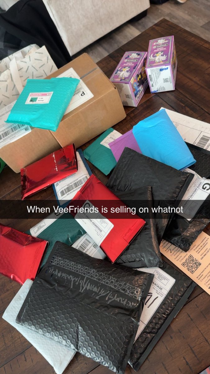 AtomicCoffeeBro's tweet image. I’m battling serious addiction and need help. Nowhere else to turn but my @veefriends community. Can’t stop on @Whatnot @VeeFriendsCards