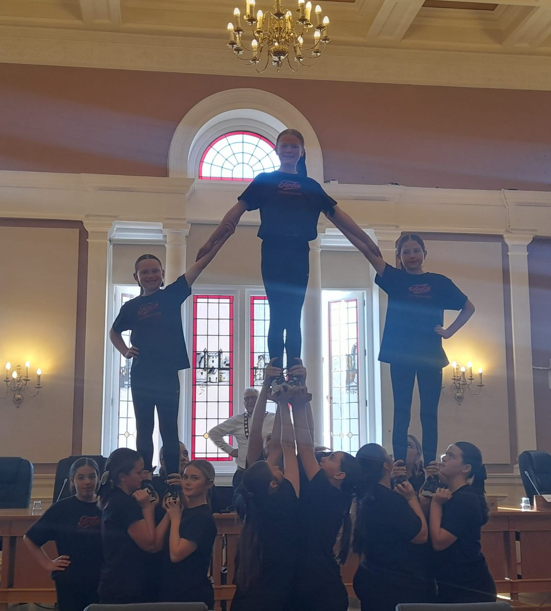 Fermanagh & Omagh District Council (@fermanaghomagh) on Twitter photo Recently the <a href="/ChairFODC/">Chair Fermanagh & Omagh</a> Cllr John McClaughry, hosted a reception for Team Storm from Jets Cheerleading Enniskillen in recognition of the Team winning a Bid to the World Summit in Florida
Well done and best wishes for the World Summit in 2026👏
Read more👉bit.ly/4jlcmON Recently the <a href="/ChairFODC/">Chair Fermanagh & Omagh</a> Cllr John McClaughry, hosted a reception for Team Storm from Jets Cheerleading Enniskillen in recognition of the Team winning a Bid to the World Summit in Florida
Well done and best wishes for the World Summit in 2026👏
Read more👉bit.ly/4jlcmON