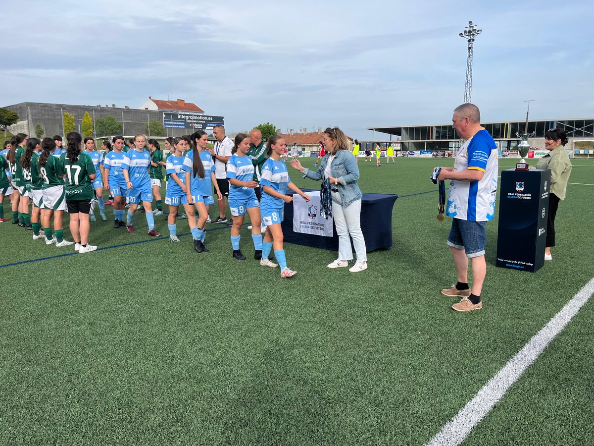 RFGF (@futgal) on Twitter photo 🏆 𝐋𝐈𝐆𝐀 𝐆𝐀𝐋𝐄𝐆𝐀 𝐂𝐀𝐃𝐄𝐓𝐄 𝐅𝐄𝐌𝐈𝐍𝐈𝐍𝐀 𝐺𝑟𝑢𝑝𝑜 𝐶𝑜𝑛𝑠𝑜𝑙𝑎𝑐𝑖𝑜́𝑛
🥇 Campión <a href="/atlvillalongaff/">Atlético Villalonga FF</a>
🥈 Subcampión <a href="/racingferrolsad/">Racing Club Ferrol</a>
👏 Parabéns 🏆 𝐋𝐈𝐆𝐀 𝐆𝐀𝐋𝐄𝐆𝐀 𝐂𝐀𝐃𝐄𝐓𝐄 𝐅𝐄𝐌𝐈𝐍𝐈𝐍𝐀 𝐺𝑟𝑢𝑝𝑜 𝐶𝑜𝑛𝑠𝑜𝑙𝑎𝑐𝑖𝑜́𝑛
🥇 Campión <a href="/atlvillalongaff/">Atlético Villalonga FF</a>
🥈 Subcampión <a href="/racingferrolsad/">Racing Club Ferrol</a>
👏 Parabéns