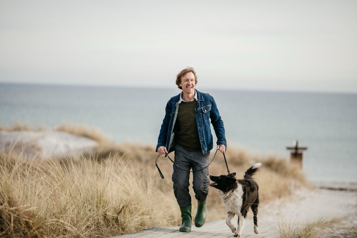 Dublin City University (@dcu) on Twitter photo Can dogs help to predict epileptic seizures?
New research combining a dog's natural instincts with technology might help people with epilepsy by predicting seizures.
Piece by Dr Shelley Brady <a href="/ShelleyBee/">Shelley Brady (she/her)</a> of <a href="/insight_centre/">Insight Research Ireland Centre</a> for <a href="/RTEBrainstorm/">RTĂ Brainstorm</a>.
Read here: launch.dcu.ie/3FehmXL Can dogs help to predict epileptic seizures?
New research combining a dog's natural instincts with technology might help people with epilepsy by predicting seizures.
Piece by Dr Shelley Brady <a href="/ShelleyBee/">Shelley Brady (she/her)</a> of <a href="/insight_centre/">Insight Research Ireland Centre</a> for <a href="/RTEBrainstorm/">RTĂ Brainstorm</a>.
Read here: launch.dcu.ie/3FehmXL