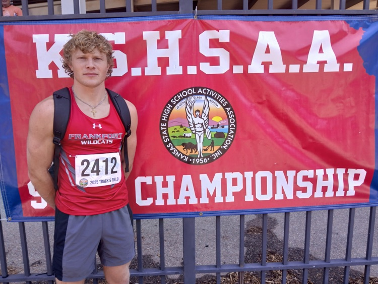 FrankfortCats's tweet photo. STATE CHAMPION! Congratulations to Carter Olson resetting his school record to 10.83 to win the gold medal in the 100m at the State Meet. https://t.co/bk1BS85qt9