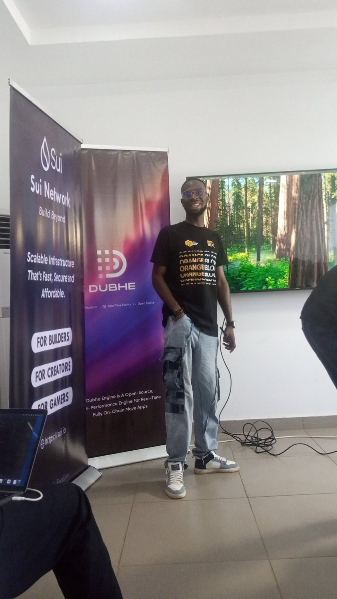 Live at <a href="/DubheEngine/">Dubhe Engine</a> Workshop Kaduna, Nigeria. 

With: <a href="/SuiBuidl/">SuiBuidl</a> <a href="/rsadiqra/">Sadiq 🧑🏽‍🚀</a> <a href="/ArewaGadgetPlug/">ArewaGadgetsPlug</a> <a href="/bilal_salau/">Billiøns</a> <a href="/mariyabills/">mariya bills</a> <a href="/SuiNetwork/">Sui</a> 

#dubhe_suibuidl
#walrusprotocol