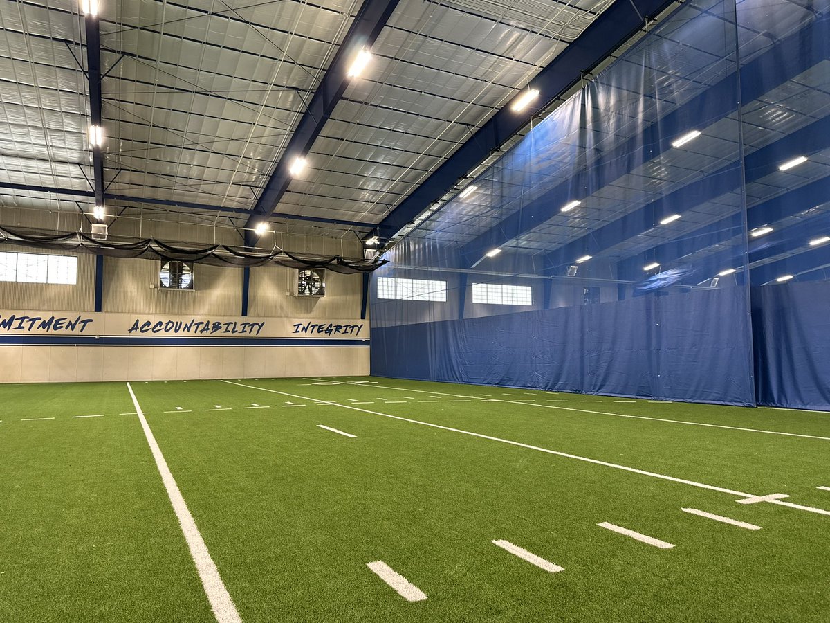 Chris Biggs (@biggoline) on Twitter photo Getting some on field demonstrations at the East Texas OLine clinic at <a href="/LindaleHS/">Lindale High School</a> 120 yard indoor multi sport facility. Thank you <a href="/ETX_OLclinic/">East Texas OL Clinic</a> Getting some on field demonstrations at the East Texas OLine clinic at <a href="/LindaleHS/">Lindale High School</a> 120 yard indoor multi sport facility. Thank you <a href="/ETX_OLclinic/">East Texas OL Clinic</a>