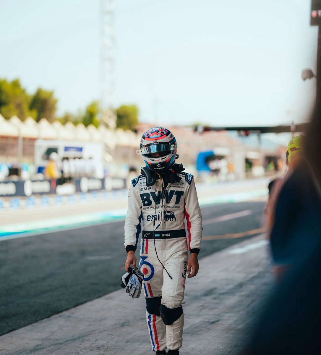 🚨 Actualización del Alpine #43

Tras revisar el auto de #FrancoColapinto  y los datos post clasificación, el equipo confirmó un problema en la transmisión. Se esperan más detalles antes de la carrera del domingo.

#F1 #Colapinto #SpanishGP #Alpine
