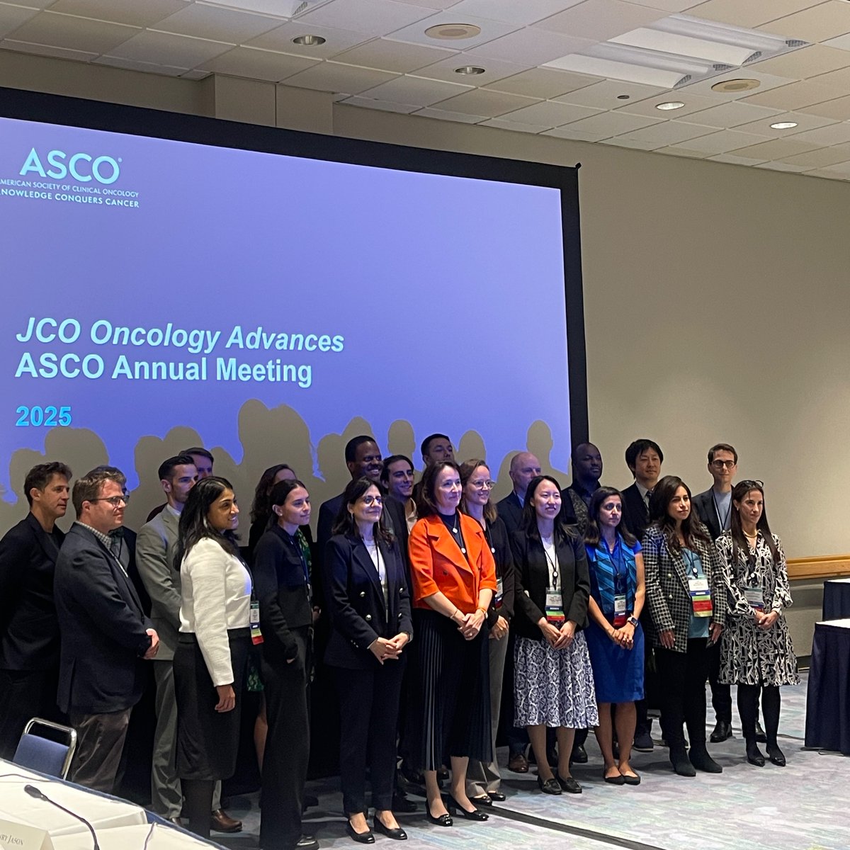 Shearwood McClelland III, M.D. (@thedrwood) on Twitter photo A great honor to serve on the
<a href="/JCO_ASCO/">Journal of Clinical Oncology</a> Oncology Advances Editorial Board and our dedication to cutting-edge global clinical and translational research in the dynamic field of oncology, led by EIC Dr. <a href="/PamelaKunzMD/">Pamela Kunz, MD, FASCO</a>!
Open for submission!
www2.cloud.editorialmanager.com/oa-ascopubs/de…
#RadOnc
#ASCO25 A great honor to serve on the
<a href="/JCO_ASCO/">Journal of Clinical Oncology</a> Oncology Advances Editorial Board and our dedication to cutting-edge global clinical and translational research in the dynamic field of oncology, led by EIC Dr. <a href="/PamelaKunzMD/">Pamela Kunz, MD, FASCO</a>!
Open for submission!
www2.cloud.editorialmanager.com/oa-ascopubs/de…
#RadOnc
#ASCO25