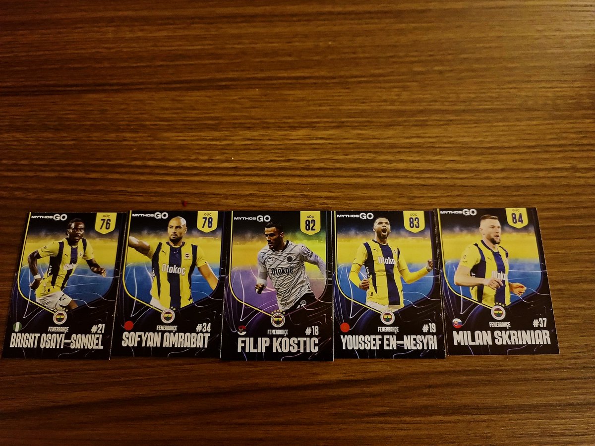 Bu kartları ne zaman çıkardığımı hatırlamıyorum ama kesinlikle o zaman hiçbirinin gideceğinden haberim yoktu
Hepsi tamam da Skriniarın gideceğini öğrenmek bayağı koydu
Skriniar, Kostic ve Osayi'nin yolu açık olsun, Amrabata geri kalan hayatında başarılar, En Nesyriye bb