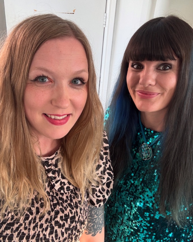 Laura Kidd 💌 Penfriend (@penfriendrocks) on Twitter photo #gigface Nottingham!!!!! SOLD OUT!!! Playing in an actual venue on an actual stage in front of actual people for the first time in FIVE AND A HALF YEARS with this wonder woman <a href="/carolxhodge/">Carol Hodge</a> bringing her beautiful music as well. Let’s go! @roughtradenottm #gigface Nottingham!!!!! SOLD OUT!!! Playing in an actual venue on an actual stage in front of actual people for the first time in FIVE AND A HALF YEARS with this wonder woman <a href="/carolxhodge/">Carol Hodge</a> bringing her beautiful music as well. Let’s go! @roughtradenottm