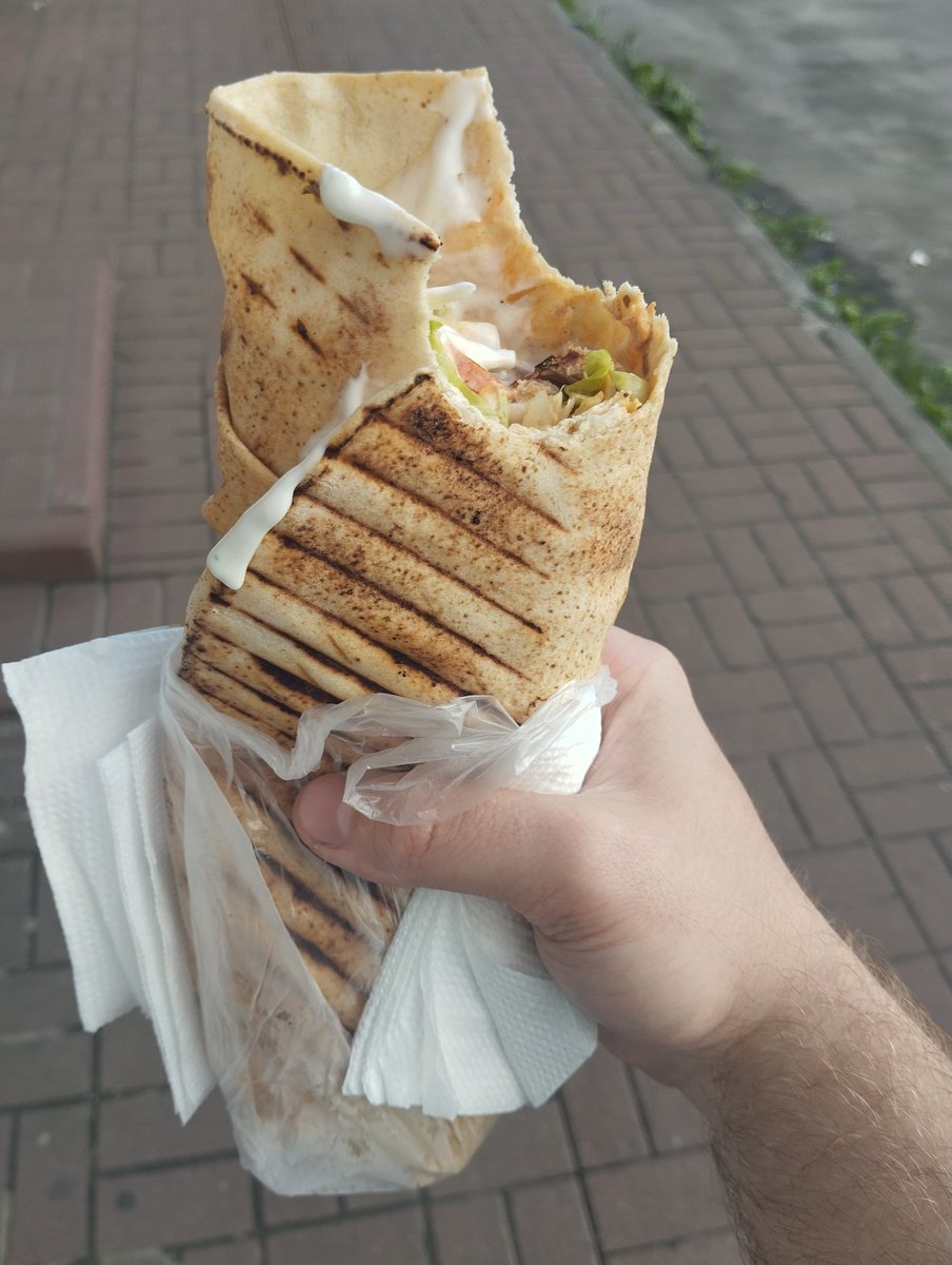 Друзі, втоптав ось таку шавуху