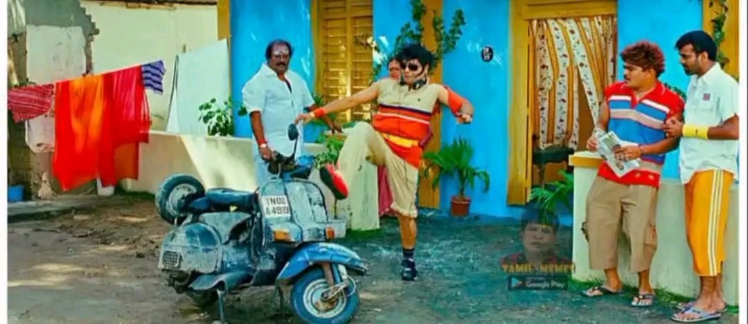 கூட்டம் வரலன்னு தெரிஞ்சு பாதுகாப்புங்கிற பேர்ல போலீசையும் பிளாக் Squad  டையும் டைவர்ட் பண்ணி விட்டுறுகானுங்க பாவத்த 😂😂