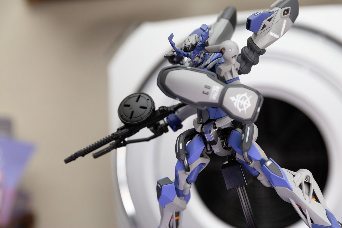 #自己紹介に無言で4作品どうぞ