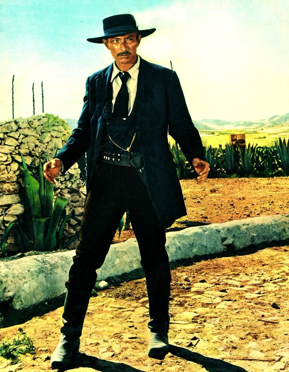 Mikä estää nykymiehiä pukeutumasta näin?