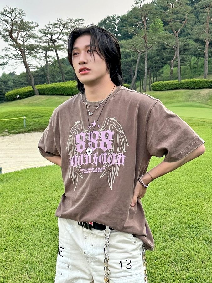 ydmfeed's tweet image. looking gorgeous with his long hair 😭