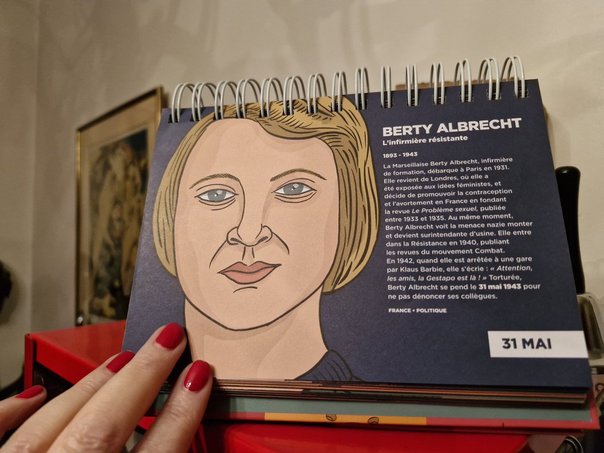 Femme.
Maitressesaylie.com