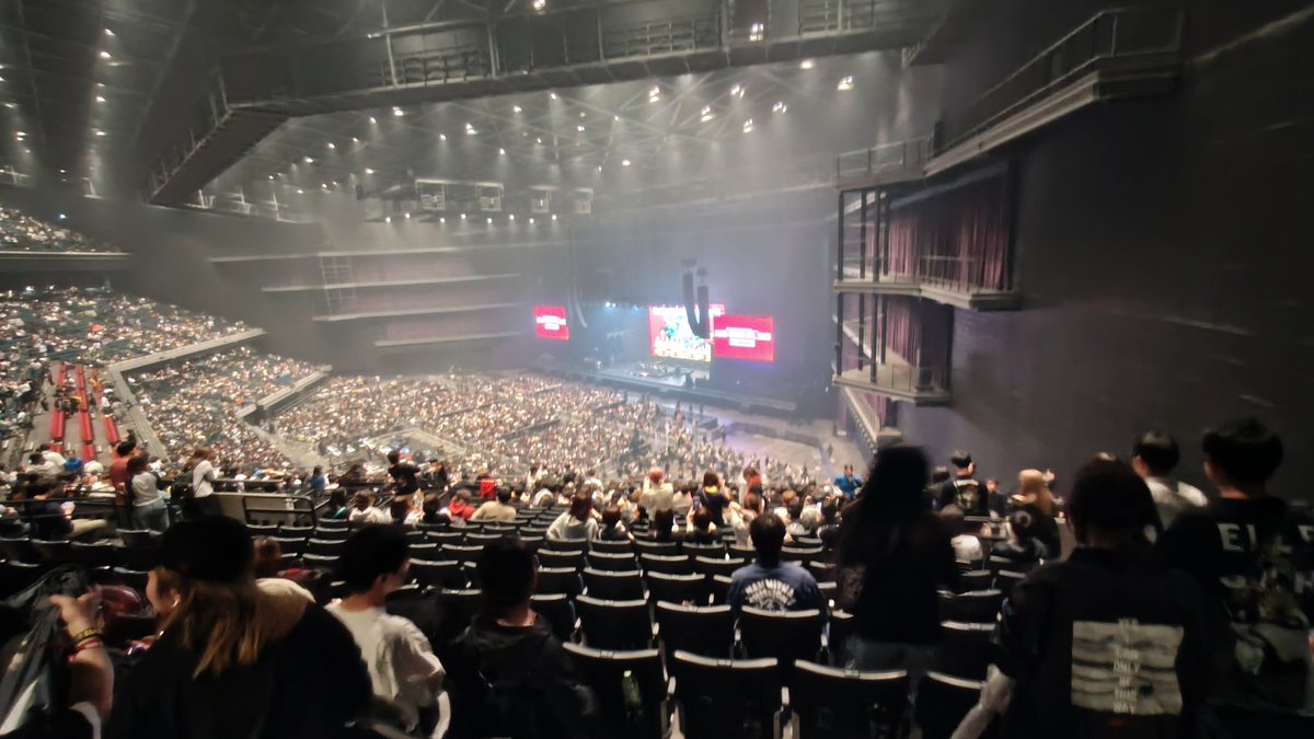 110Tkysh's tweet photo. ホテルで酒��飲みながら余韻に浸る。。最高。。
明日行く人は、楽しんで😭
#ナノムゲン #NMF25 https://t.co/jZa4L2PtDc