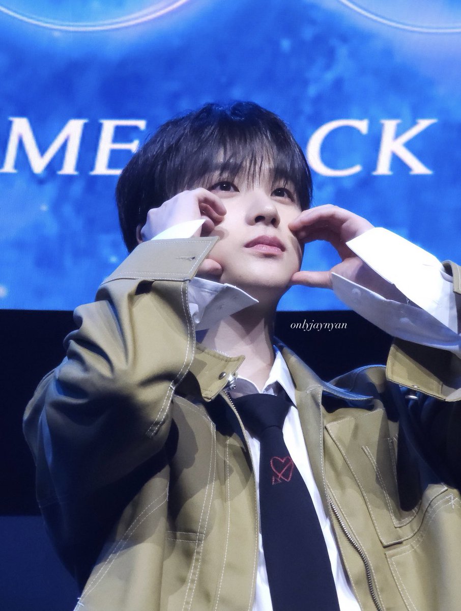 onlyjaynyan's tweet photo. 250531 jay fanmeeting 2部
 
かわいいね🫵🏻💞
 
 #iKON  #JINHWAN  #ジナン  #Jay  #김진환  #아이콘 https://t.co/u6epi5KkxW