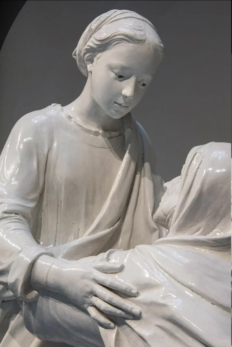 #31maggio #Visitazione di Maria a Elisabetta a Ebron (oggi Ain Karem, 8 km a ovest di Gerusalemme). Maria? Eccola nella sua foto più fedele (Luca della Robbia, Pistoia). Sembra viva, andate a vederla da vicino.
La Visitazione nel racconto di M. Valtorta: valtortamaria.com/operamaggiore/…
