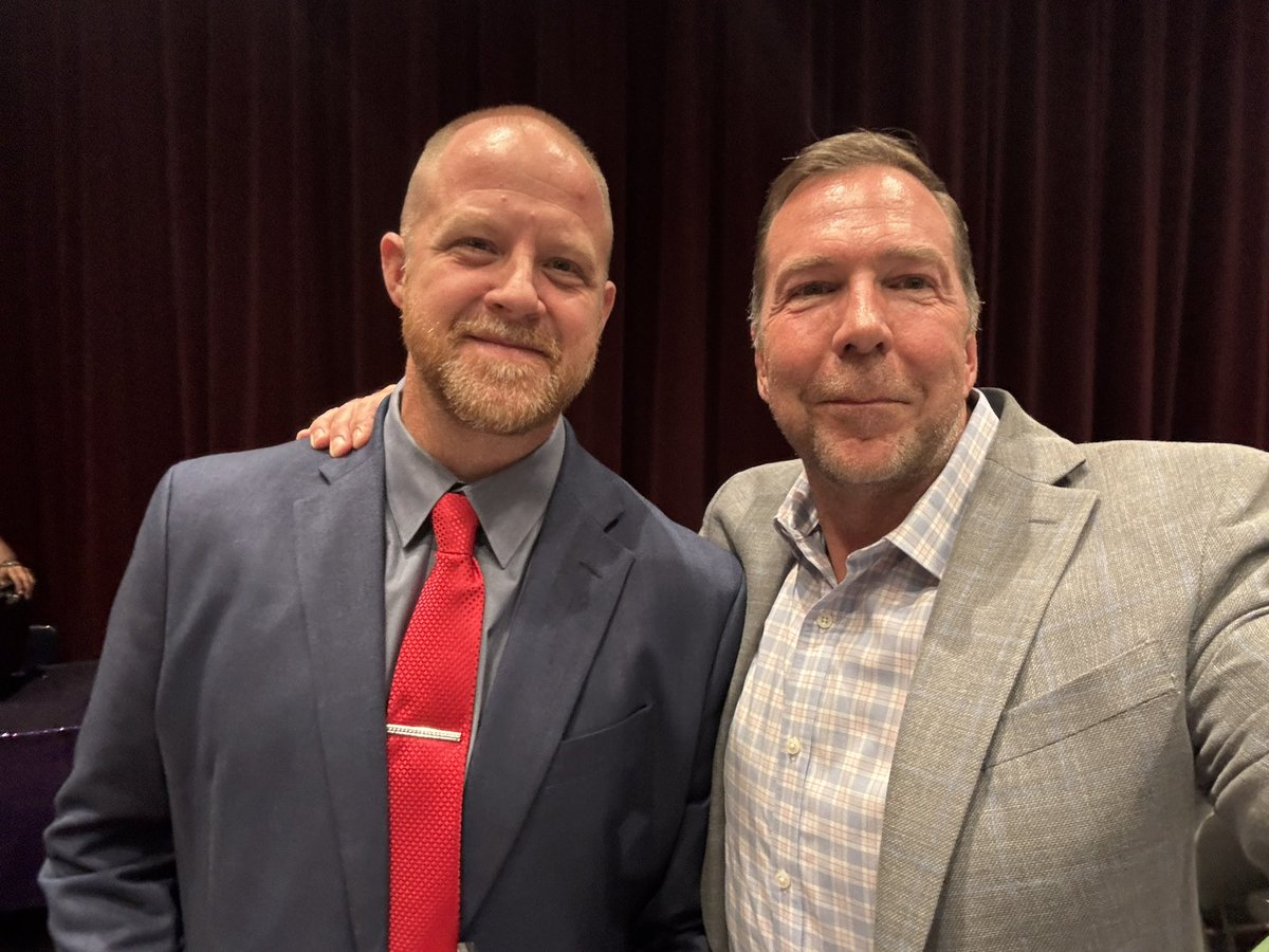 Kris Borosvskis (@borosvskis) on Twitter photo Words cannot express how grateful I am to be selected as El Dorado Teacher Excellence high school Teacher Of The Year! I truly work for the greatest district in Arkansas! Thank you El Dorado! <a href="/EHSGoCats/">El Dorado HS</a> <a href="/ESDWildcats/">El Dorado Wildcats</a> <a href="/NHSSCA/">NHSSCA</a> <a href="/ArFCAArkansas/">ArFCA Arkansas</a> Words cannot express how grateful I am to be selected as El Dorado Teacher Excellence high school Teacher Of The Year! I truly work for the greatest district in Arkansas! Thank you El Dorado! <a href="/EHSGoCats/">El Dorado HS</a> <a href="/ESDWildcats/">El Dorado Wildcats</a> <a href="/NHSSCA/">NHSSCA</a> <a href="/ArFCAArkansas/">ArFCA Arkansas</a>