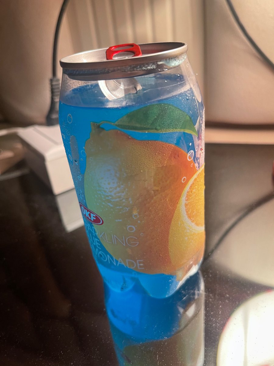 MizukiStll4rin's tweet image. Today i went to seven eleven. i was about to buy my normal and all time favorite cherry blossom soda but the blue lemonade caught my eye ! i took it instead. its really good! i will maybe make a cookie run oc out of it!
#yapper #random #crkoc
#SODA #bluelemonade #cherryblossom