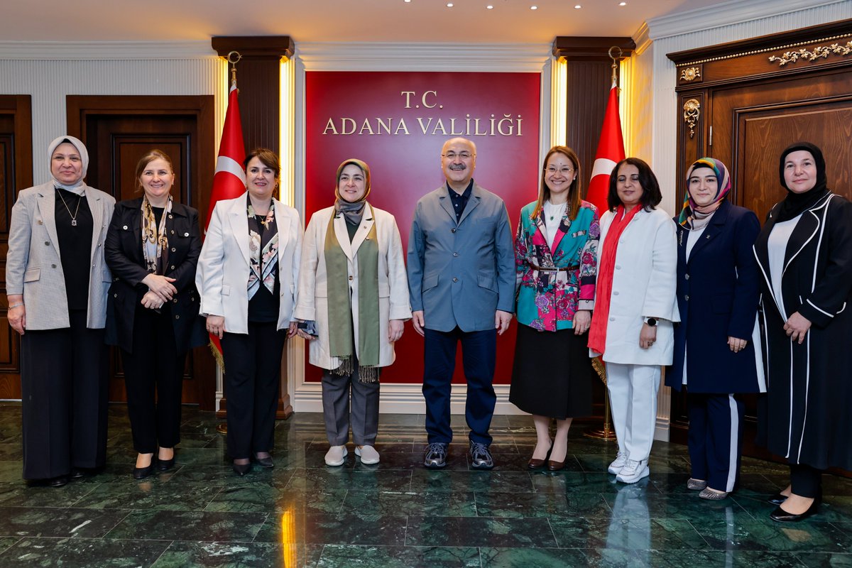T.C. Adana Valiliği (@tcadanavaliligi) on Twitter photo AK Parti Genel Merkez Kadın Kolları Başkanı ve İstanbul Milletvekili Tuğba Işık Ercan ile beraberindekiler, Valimiz Sayın <a href="/yskosger/">Yavuz Selim KÖŞGER</a>'i makamında ziyaret etti. AK Parti Genel Merkez Kadın Kolları Başkanı ve İstanbul Milletvekili Tuğba Işık Ercan ile beraberindekiler, Valimiz Sayın <a href="/yskosger/">Yavuz Selim KÖŞGER</a>'i makamında ziyaret etti.
