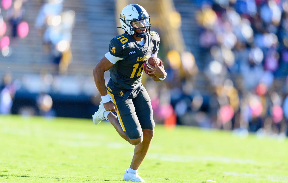 Chase Hardy (@chasehardyy) on Twitter photo After a great conversation with <a href="/coachkeithhenry/">Keith Henry</a> i am blessed to receive an offer from <a href="/NCATFootball/">Aggie Pride</a> <a href="/_CoachGreene_/">Greg Greene</a> <a href="/CoachCorey12/">Corey Hairston</a> <a href="/SouthGarnerAD/">SGHS Athletics</a> #staydown After a great conversation with <a href="/coachkeithhenry/">Keith Henry</a> i am blessed to receive an offer from <a href="/NCATFootball/">Aggie Pride</a> <a href="/_CoachGreene_/">Greg Greene</a> <a href="/CoachCorey12/">Corey Hairston</a> <a href="/SouthGarnerAD/">SGHS Athletics</a> #staydown
