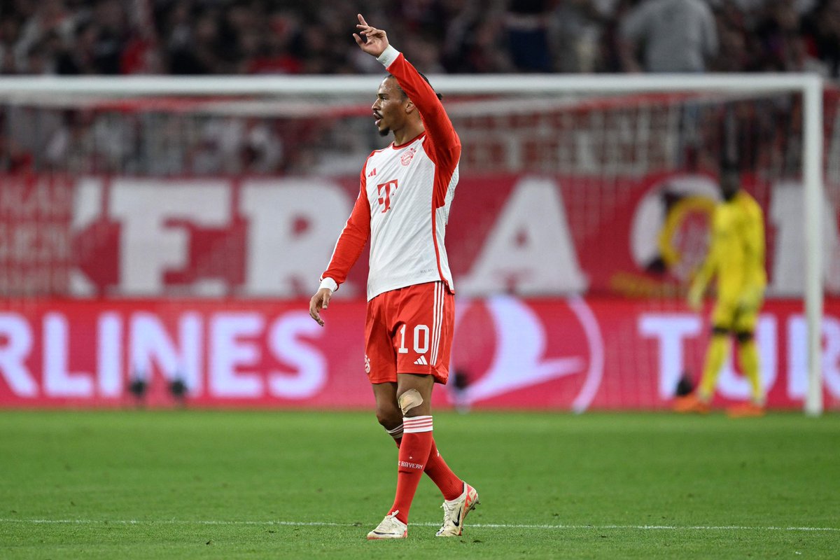 PLFrance_ 🇫🇷 (@plfrance_) on Twitter photo Pini Zahavi travaille pour le transfert de Leroy Sane à Tottenham. 🇩🇪⚪️
(<a href="/cfbayern/">Christian Falk</a>) Pini Zahavi travaille pour le transfert de Leroy Sane à Tottenham. 🇩🇪⚪️
(<a href="/cfbayern/">Christian Falk</a>)