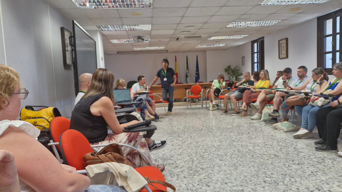 Comunidades de Aprendizaje tweet media