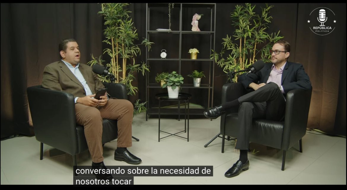 Anny Mireilly (@mireillyanny) on Twitter photo Felicito la iniciativa de <a href="/SimonXRodriguez/">Simón Rodríguez -Soldevila-🇩🇴</a> por este #podcast #RepublicaPolitica Un contenido manejado con criterio y profesionalismo.
youtu.be/yyXj5ZZO-Nc?fe… Felicito la iniciativa de <a href="/SimonXRodriguez/">Simón Rodríguez -Soldevila-🇩🇴</a> por este #podcast #RepublicaPolitica Un contenido manejado con criterio y profesionalismo.
youtu.be/yyXj5ZZO-Nc?fe…
