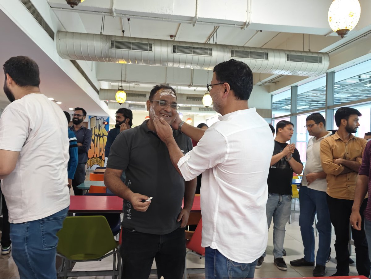 RtcTek's tweet image. Here’s to the amazing stars born in May!
Team #RTCTek celebrates you—the minds that make every byte brighter and every brainstorm bolder. 

Happy Birthday, May Mavericks.

#rtctek #roundtheclocktechnologies #rtctekfamily #lifeatrtctek #celebratetogether