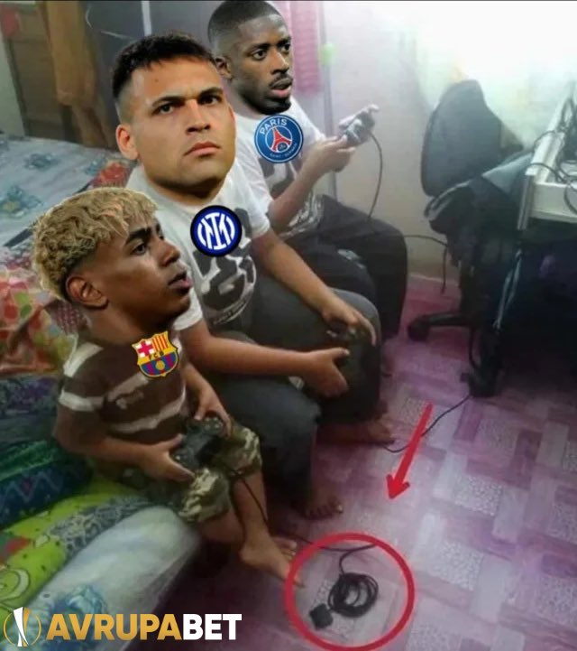 CuriosidadesEU's tweet photo. A internet é foda. https://t.co/IGYRIR43po