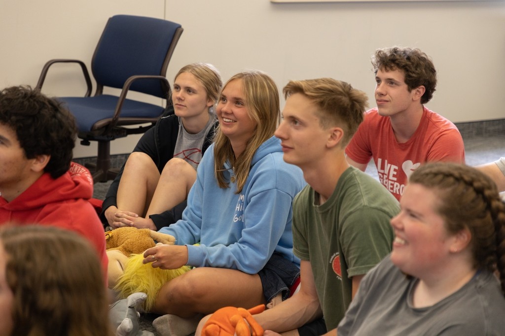 flbc_edu's tweet photo. FLBC summer teams just finished a week of training and are coming to a church near you this summer for VBS. Please be praying for these teams as they head into their first week of ministry. Click below to see the 2025 teams and to view their schedules. 

https://t.co/zszhzZ12ap https://t.co/OC0ROSc6RP