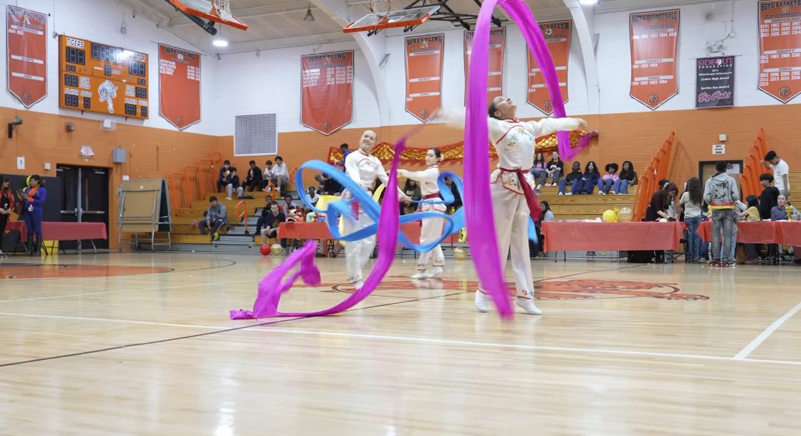 lynnhu2's tweet image. #ricefestival #AAPIHeritageMonth, #AAPIMonth, #CulturalHeritage, #diversity, #CulturalCelebration, facebook.com/share/v/198ukz…