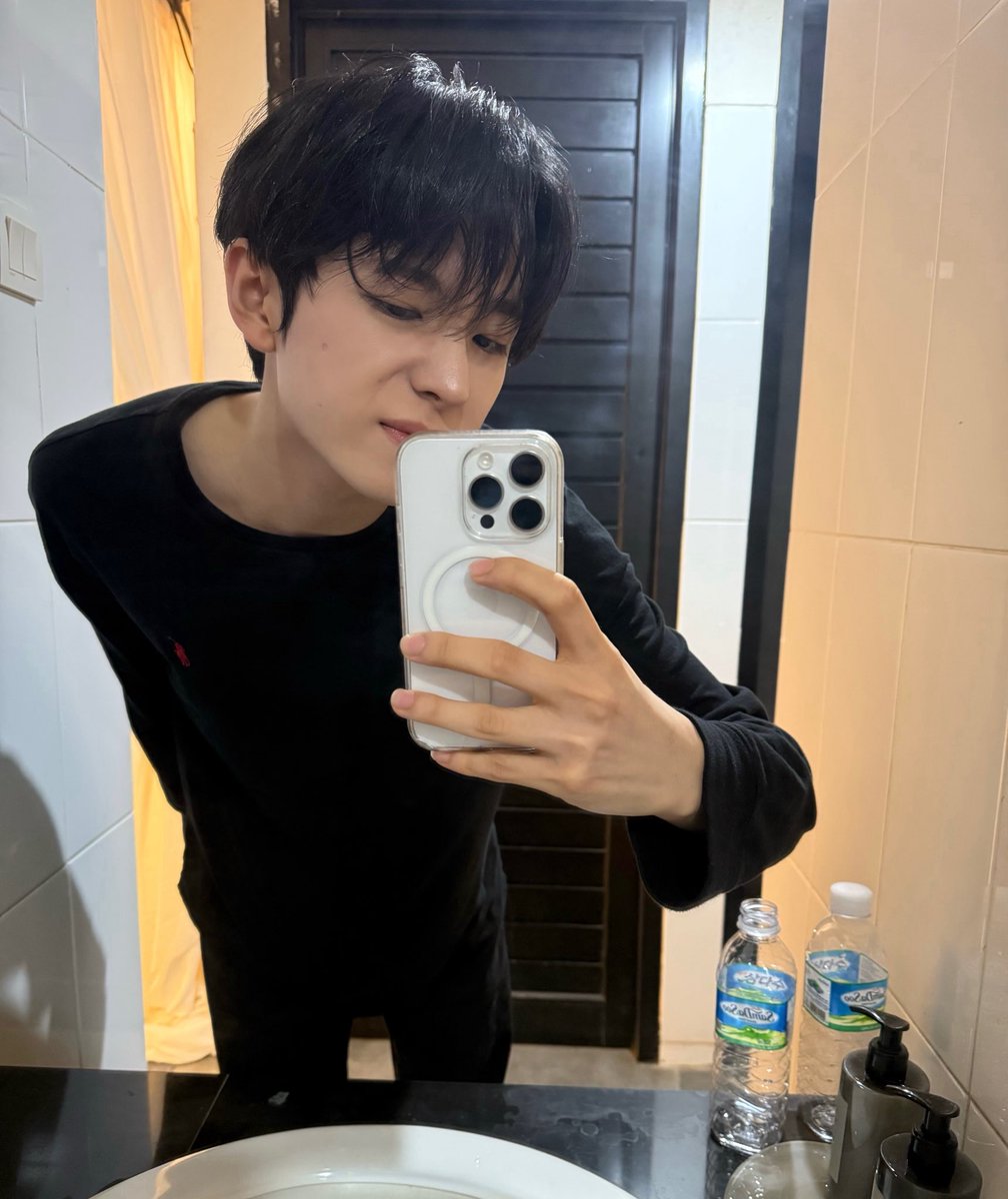 떵쿠 tweet media