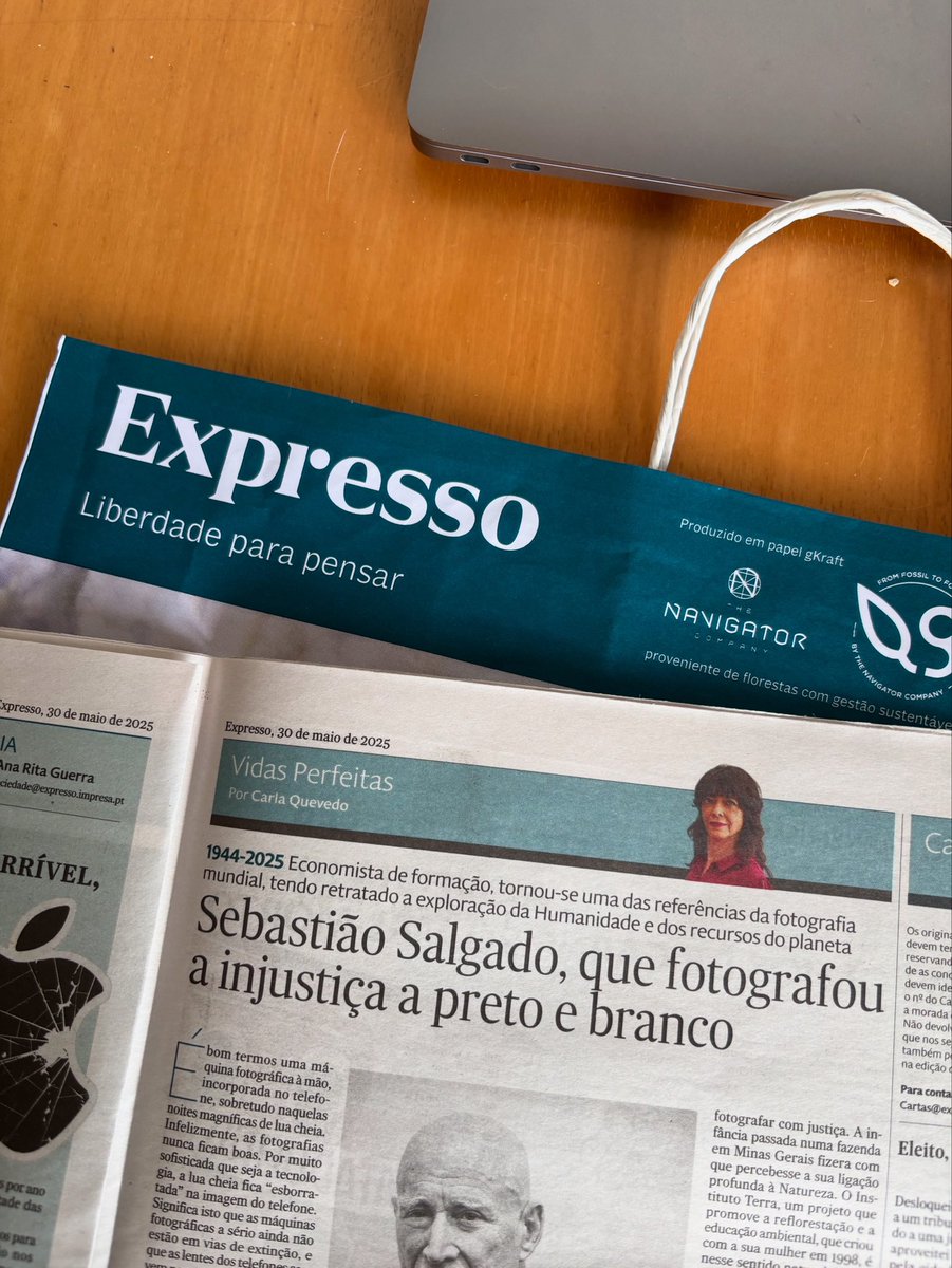 Sebastião Salgado foi acusado de fotografar a miséria e a escravidão de uma forma esteticamente atrativa. O próprio respondeu às acusações, mas a resposta, na verdade, não é satisfatória. 
Obituário na edição desta semana do <a href="/expresso/">Expresso</a> para assinar e ler 👉🏽 expresso.pt/semanario/prim…