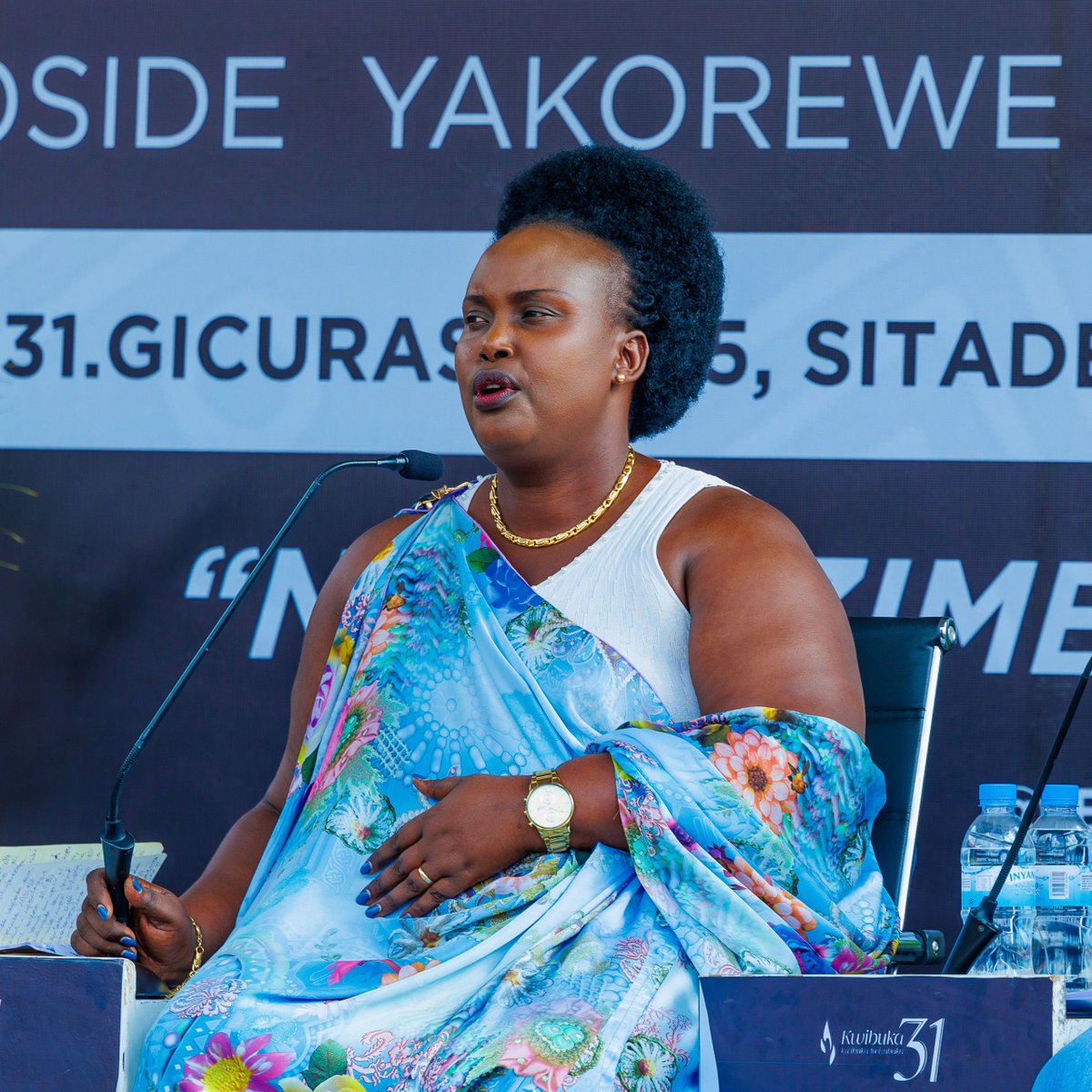 IBUKA Rwanda (@ibuka_rwanda) on Twitter photo 🎙️Kurikira ikiganiro kirimo kuvuga ku kwibuka Imiryango Yazimye nk’inkingi yo kurwanya ihakana n’ipfobya rya Jenoside Yakorewe Abatutsi.
Ni ikiganiro kiyobowe na <a href="/UWAYODivin/">Divin UWAYO</a>.
Kirimo gutangwa na:
*️⃣ Bwana Karasira Theophile, Umushakashatsi
*️⃣ Hon. <a href="/MuhongayireC/">MUHONGAYIRE CHRISTINE</a>, Visi Perezida 🎙️Kurikira ikiganiro kirimo kuvuga ku kwibuka Imiryango Yazimye nk’inkingi yo kurwanya ihakana n’ipfobya rya Jenoside Yakorewe Abatutsi.
Ni ikiganiro kiyobowe na <a href="/UWAYODivin/">Divin UWAYO</a>.
Kirimo gutangwa na:
*️⃣ Bwana Karasira Theophile, Umushakashatsi
*️⃣ Hon. <a href="/MuhongayireC/">MUHONGAYIRE CHRISTINE</a>, Visi Perezida