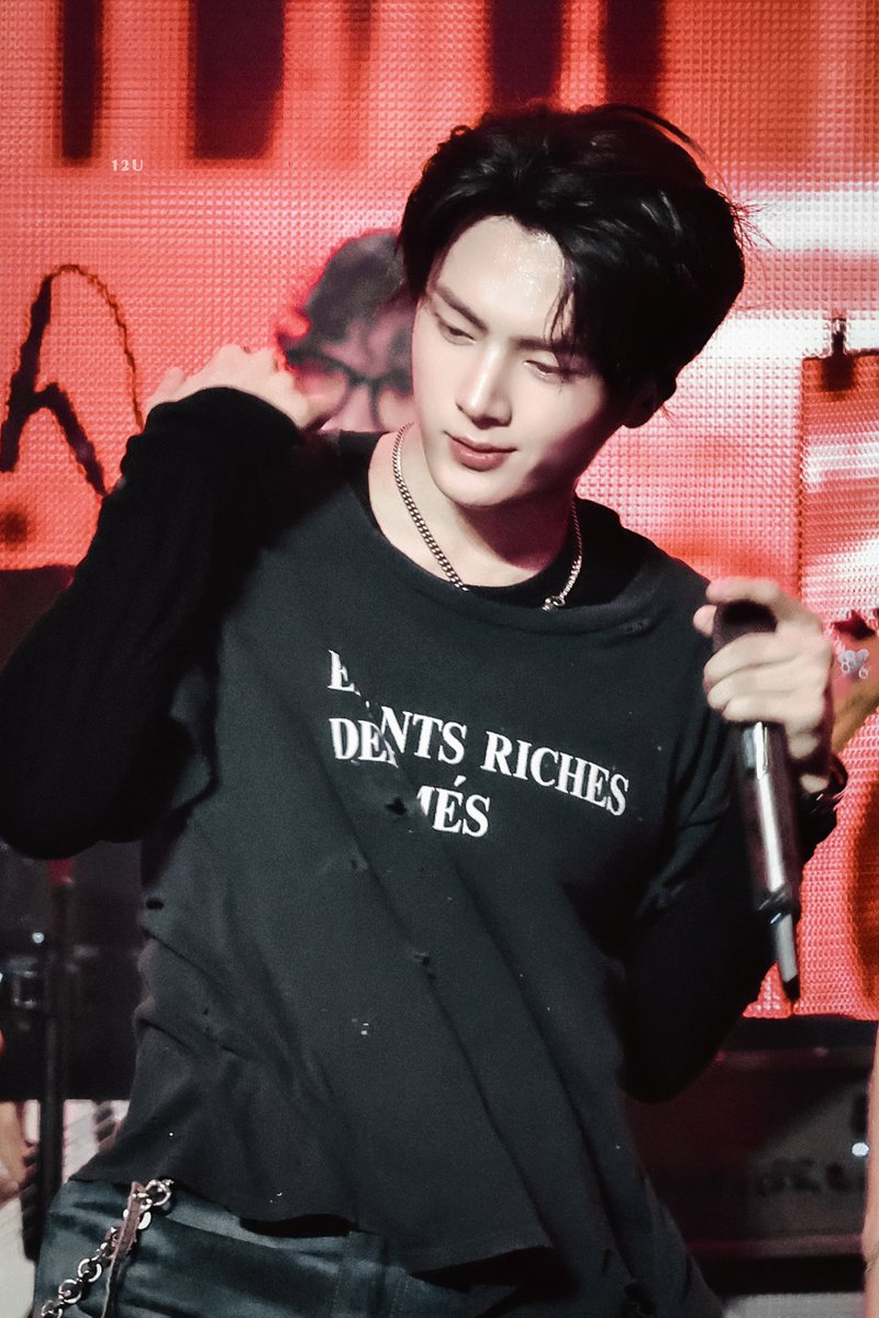 𝟙 𝟚 𝕌 tweet media