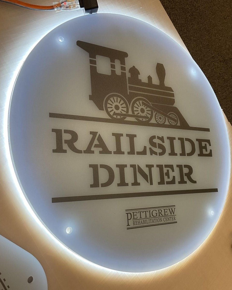 WeAreKymera's tweet image. ✨ Just Wrapped ✨
We had the pleasure of creating custom light-up Dining Room Signs for a few Southern Healthcare Management locations—and the results speak for themselves! 

💡 Ready to brighten up your space? Let’s talk.

#CustomSigns #SouthernHealthcare #WeAreKymera