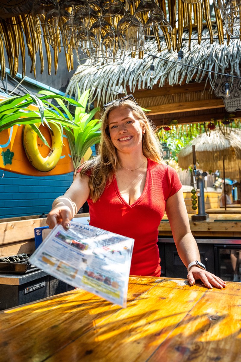 Welcome to Joe Dog’s Gasbar Grill – Where Great Food, Drinks &amp; Good Times Come Together! 🍔🍹

📍 Visit us at 531 Brant St.
📞 Order to Go: 905-632-5110

#EatAtJoes #BurlingtonEats #JoeDogsVibes #DogFriendlyPatio #WingNight #TikiTime #ComfortFoodClassics