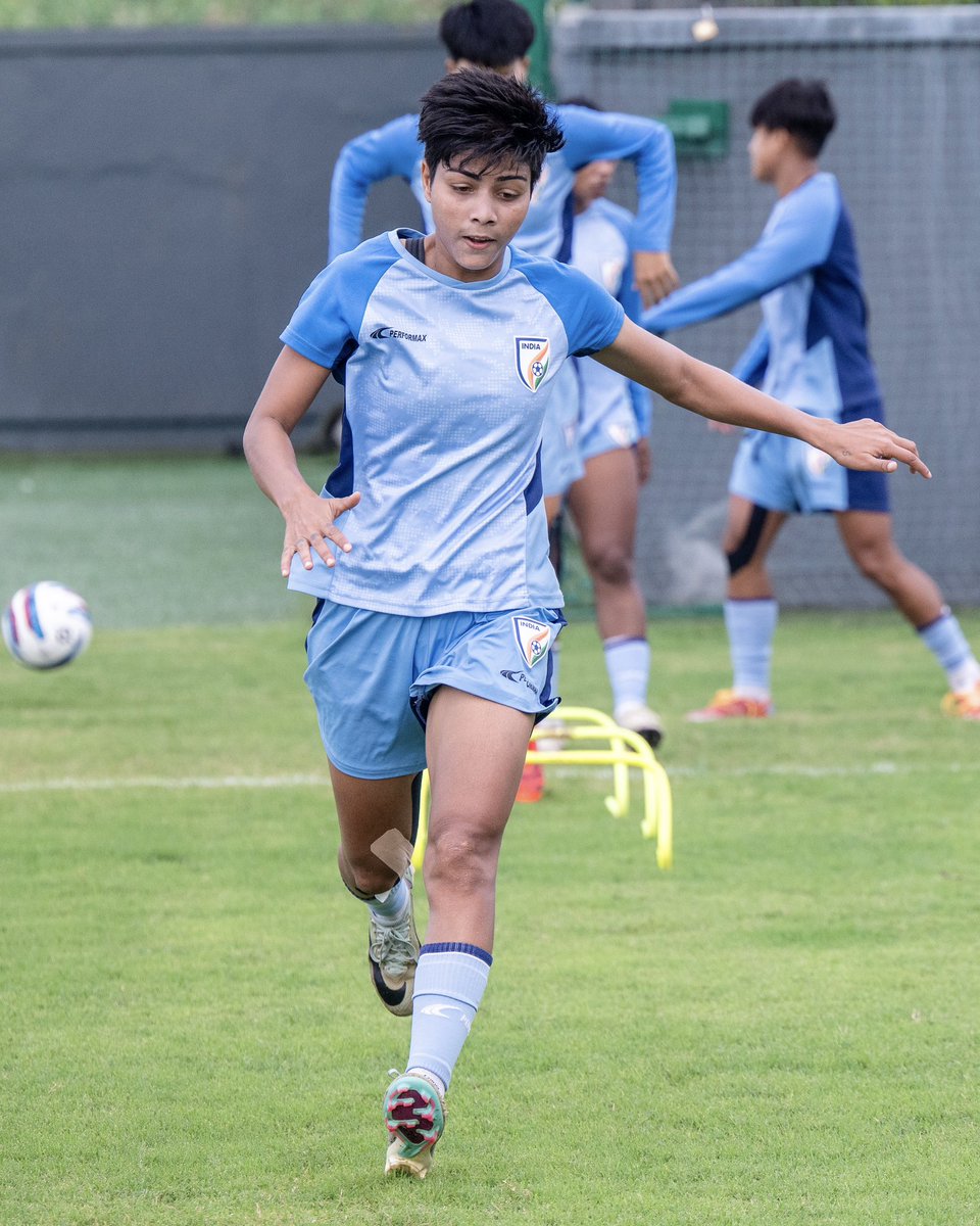 #BlueTigresses ᴘᴜᴛᴛɪɴɢ ɪɴ ᴛʜᴇ ᴡᴏʀᴋ ⚡️🔥💪

#IndianFootball ⚽️