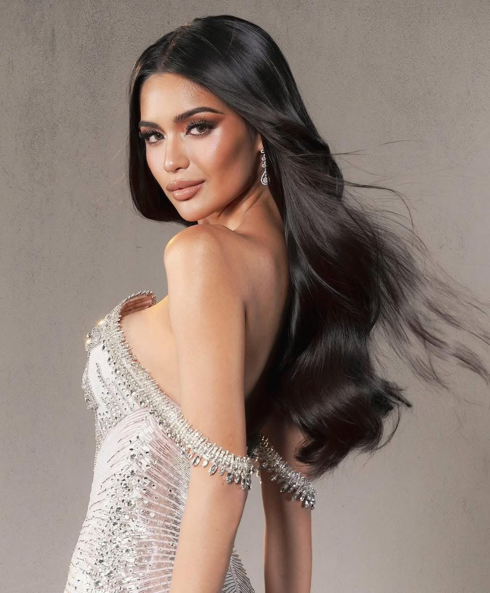 dondon_moto's tweet photo. GO, KRISHNA! The Philippines is rallying behind you! 🇵🇭
#ExceptionallyEmpoweredFilipina #KrishnahGravidez
#MissWorldPhilippines
#MissWorldPhilippines2025
#ColorsOfKindness
#ColorTheWorldWithKindness
#KRI2HNAH #MISSWORLD2025 https://t.co/qiyXHNElYR