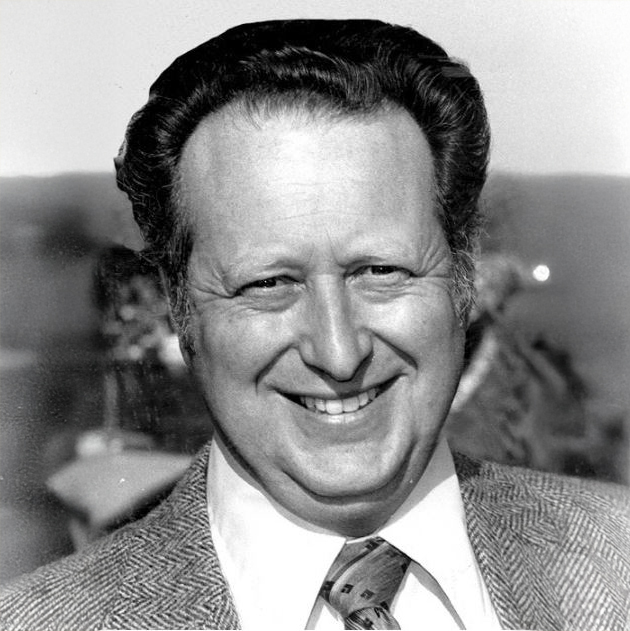 The Fort Erie Race Track family is deeply saddened by the passing of Conrad Cohen, a longtime member of the FELRC Board of Directors. His dedication, wisdom, and passion for our community and the sport of horse racing left an indelible mark. 
📷 via Michael Burns Photography