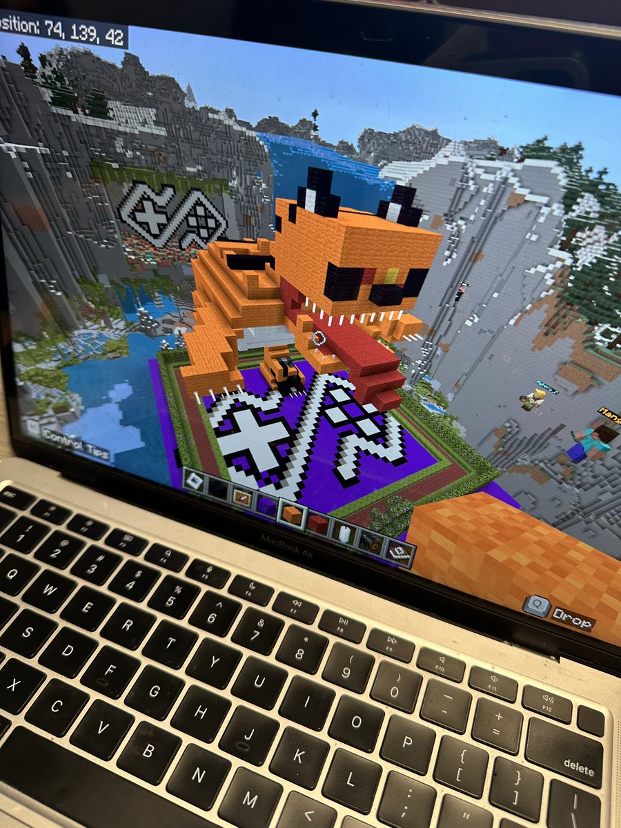 Amanda Rose tweet media