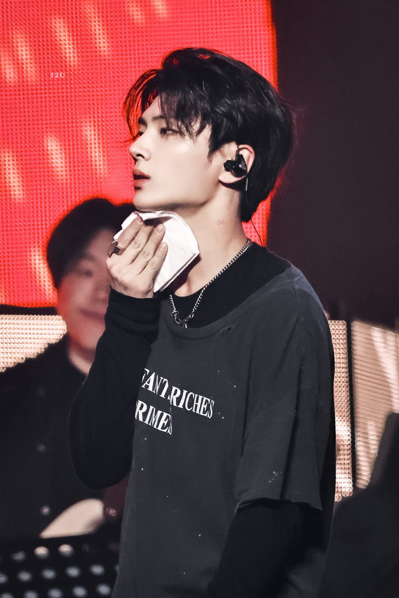 𝟙 𝟚 𝕌 tweet media