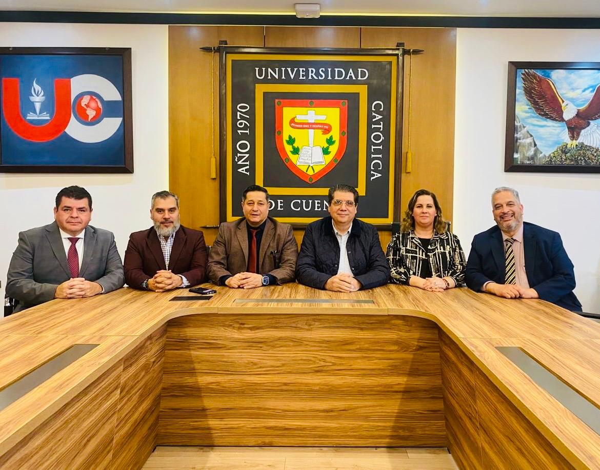 📚 𝐀𝐥𝐢𝐚𝐧𝐳𝐚 𝐚𝐜𝐚𝐝𝐞́𝐦𝐢𝐜𝐚 𝐪𝐮𝐞 𝐭𝐫𝐚𝐬𝐜𝐢𝐞𝐧𝐝𝐞 𝐟𝐫𝐨𝐧𝐭𝐞𝐫𝐚𝐬

Con éxito culminaron los seminarios de doctorado gracias al convenio entre la UANL 🇲🇽 y nuestra institución. 🇪🇨

#SomosInnovación #SomosTecnología #SomosExcelenciaAcadémica