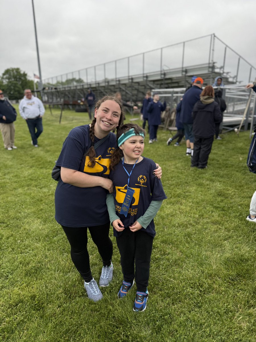 MaplemereElementarySchool tweet media