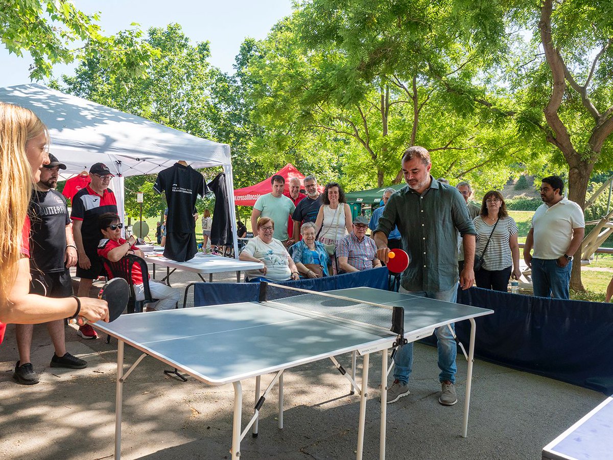 👏 Aquest matí he visitat la Fira de l’Esport al Parc de Vallparadís, una gran festa on clubs i entitats donen a conèixer els seus esports i valors!

💪🏼 Terrassa té un ADN esportiu i avui ho he pogut comprovar en primera persona.

❤️ Gràcies a tothom per fer-ho possible!