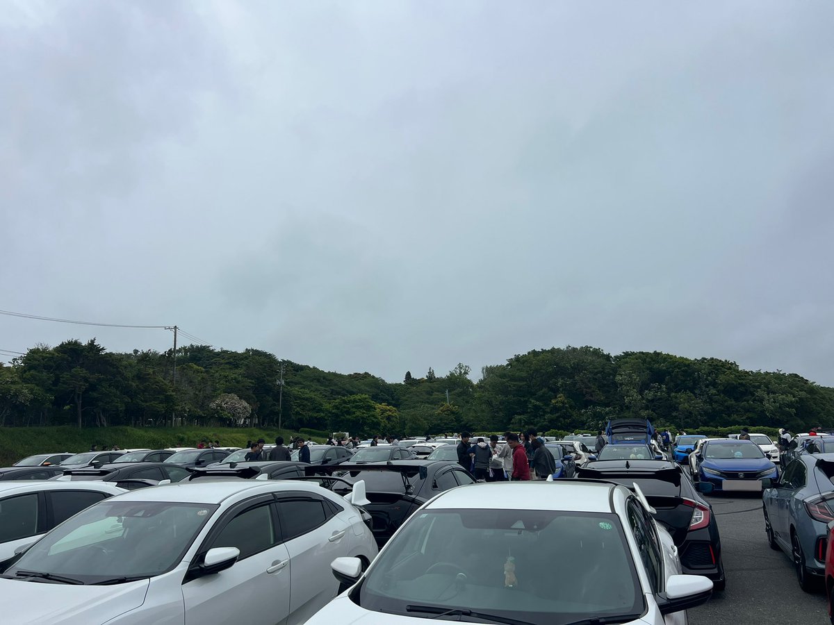 erk_fk7's tweet photo. #シビックいわきオフ
初めてオフ会参加したけど、すごく楽しかった✨運営さん雨の中誘導等ありがとうございました🙇 https://t.co/kGz4uhdIYT