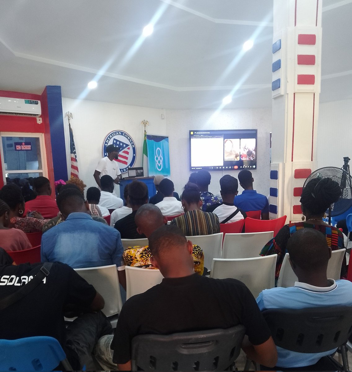 Emp_Brain's tweet photo. $Gm everyone 
"Calling all Web3 enthusiasts in Calabar! 🚀 @Web3Calabar is #live, organizing a meetup discussing the latest trends, innovations, and opportunities in blockchain and decentralized technologies. #Web3Calabar #BlockchainMeetup #DecentralizedFuture" https://t.co/ZPjCln6kJt