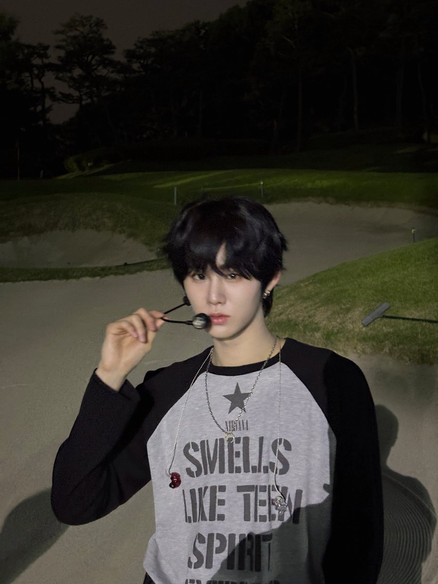 EVNNE_official's tweet photo. 2025 서원밸리 그린콘서트🤍
 #EVNNE #이븐 #지윤서 #JIYUNSEO https://t.co/LY5DaY7bi3